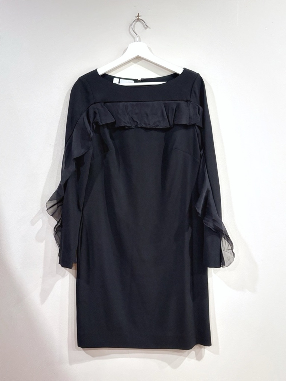 Carlisle New York Shift Dress Women's 4 Black Silk Ruffle Sleeve Minimalist Chic